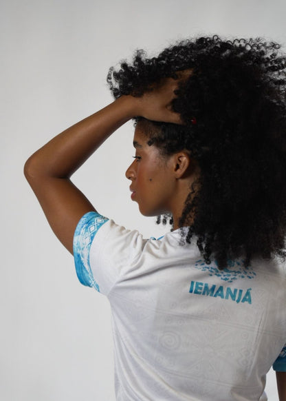 Camiseta de Orixá Iemanjá Umbanda e Candomblé - Coleção Orum | Trajes de Luz