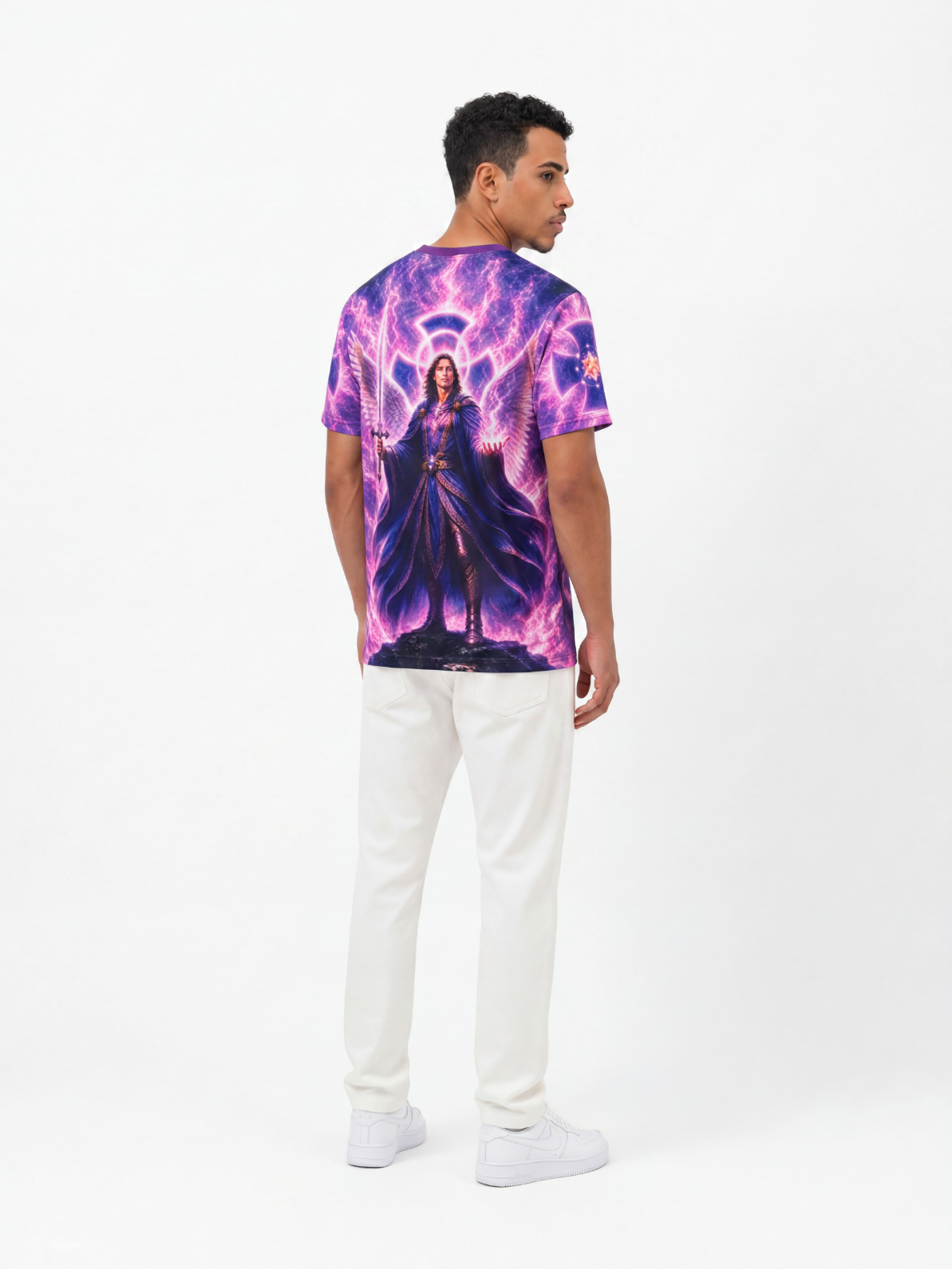 Camiseta Saint Germain Sétimo Raio Fraternidade Branca - Coleção 7 Raios | Trajes de Luz