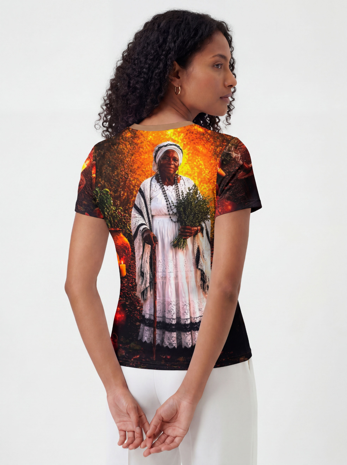 Camiseta Umbanda Preta Velha Maria Conga Entidade Umbanda - Coleção Santas Almas | Trajes de Luz