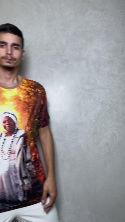 Camiseta Umbanda Preta Velha Maria Conga Entidade Umbanda - Coleção Santas Almas | Trajes de Luz